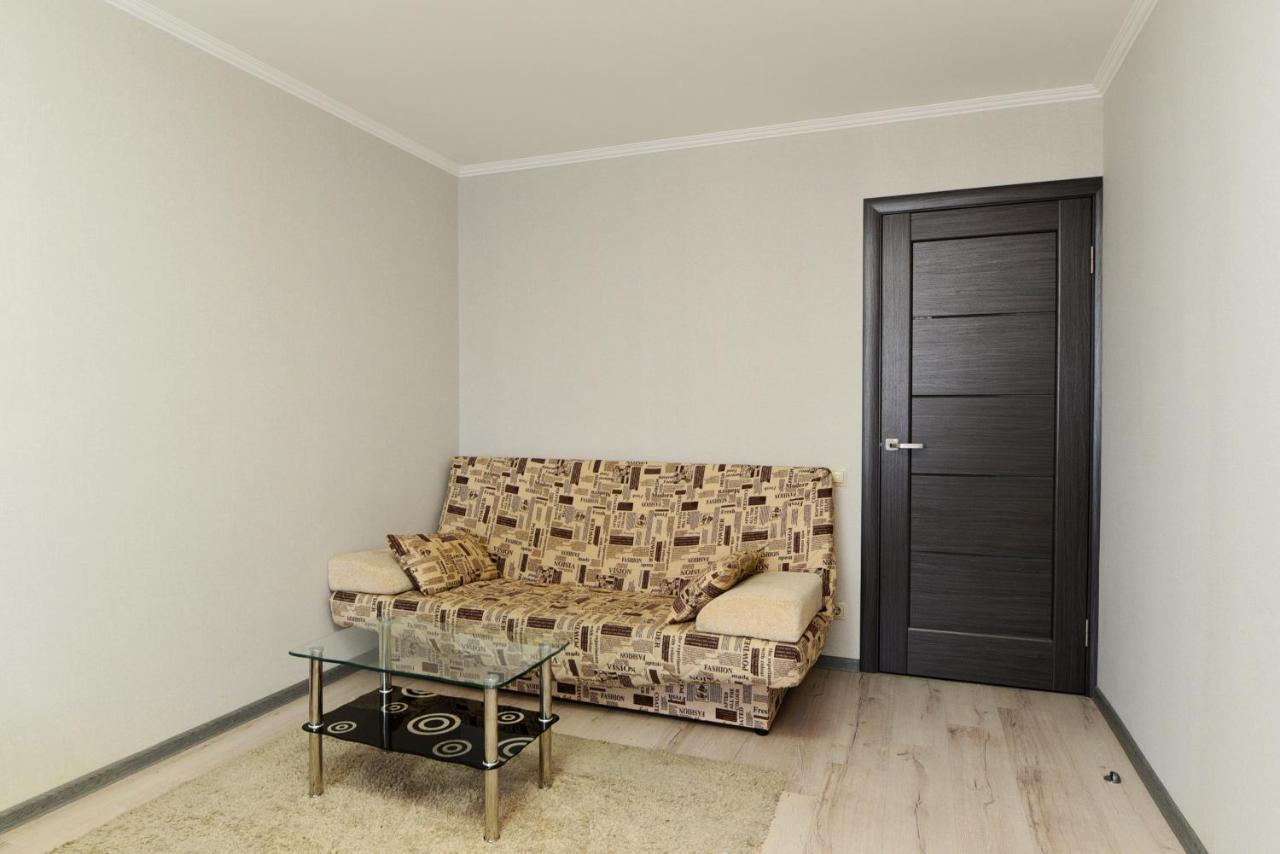Apartament On Vasylia Lypkivskoho 24 Kyiv Exterior photo